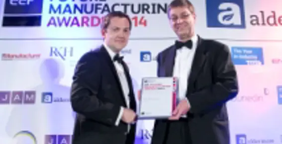Mike Williams of Aldermore (l) with Mike Berry, Managing Director of 600 UK